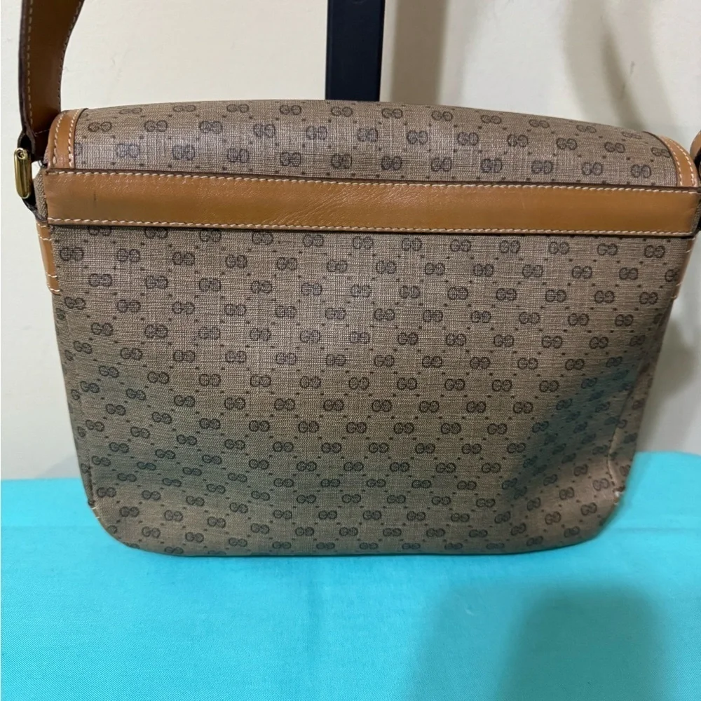 Gucci Micro Logo Tan and Brown Messenger Style Bag